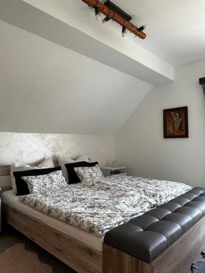 Hisa Sreco Apartment Begunje na Gorenjskem Ngoại thất bức ảnh